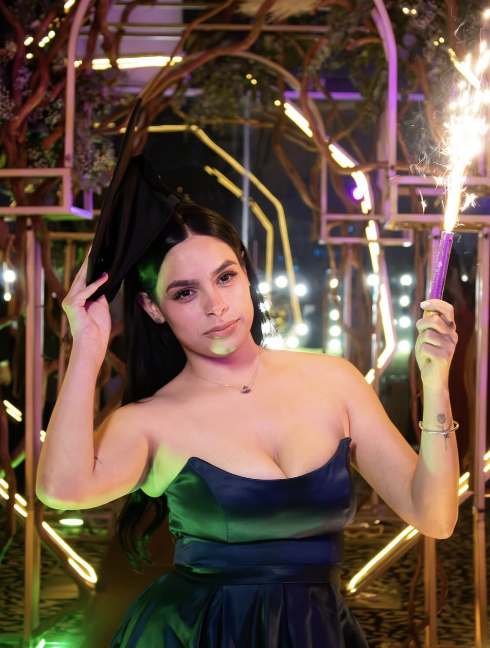 Graduada con sparkler
